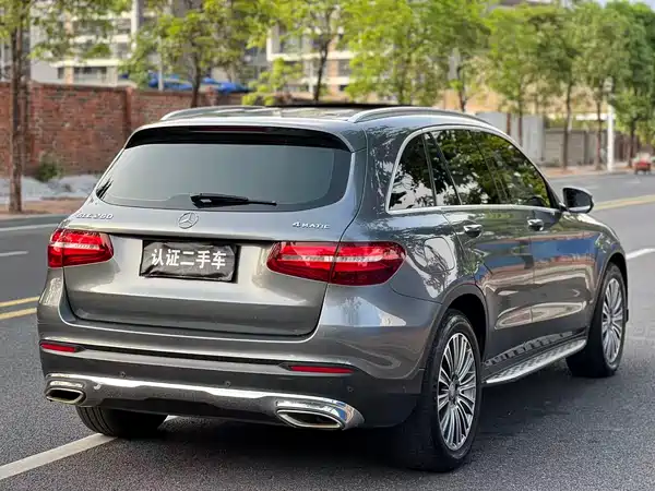 Mercedes-Benz GLC 2016