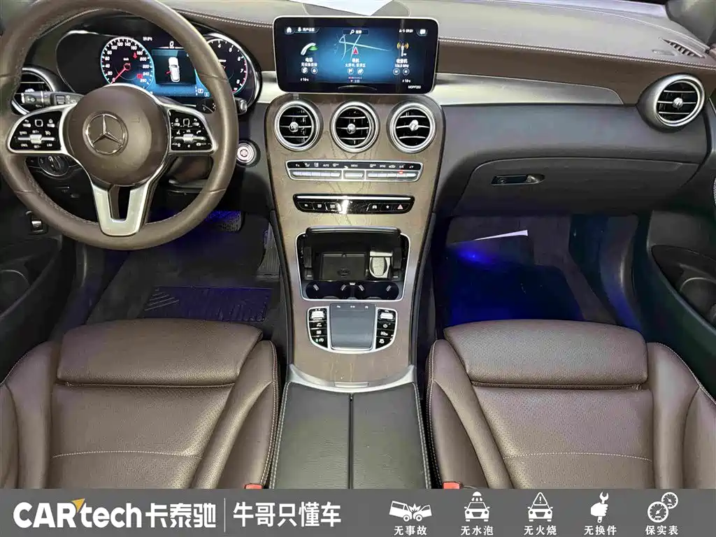Mercedes-Benz GLC 2020 — фото 19