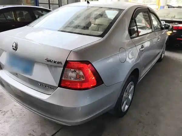 Skoda Rapid 2013