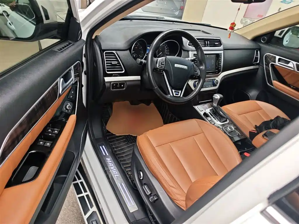 Haval H6 Coupe 2017 — фото 16