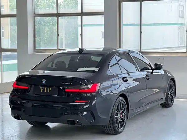 BMW 3 Series 2021