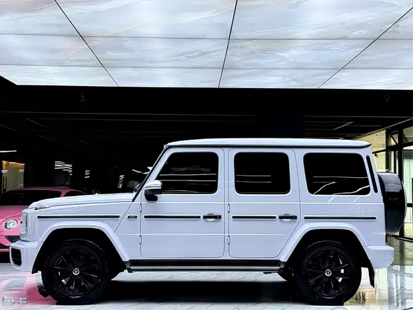 Mercedes-Benz G-Class 2020