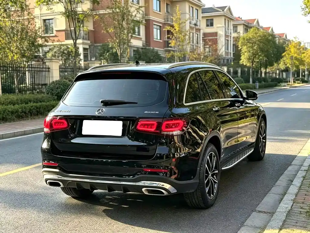 Mercedes-Benz GLC 2022 — фото 8