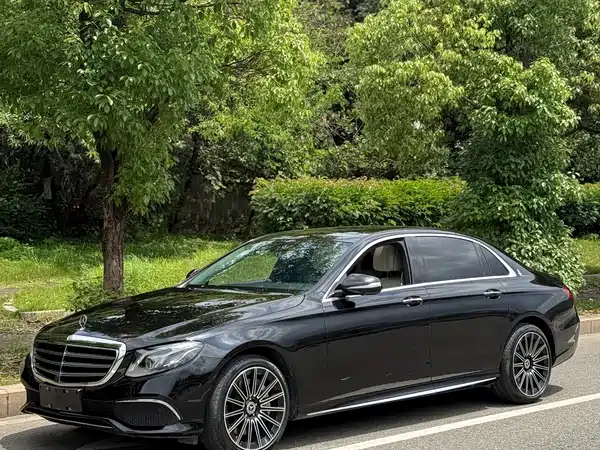 Mercedes-Benz E-Class 2018