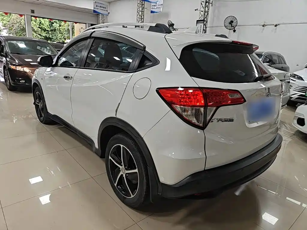 Honda Vezel 2020 — фото 23