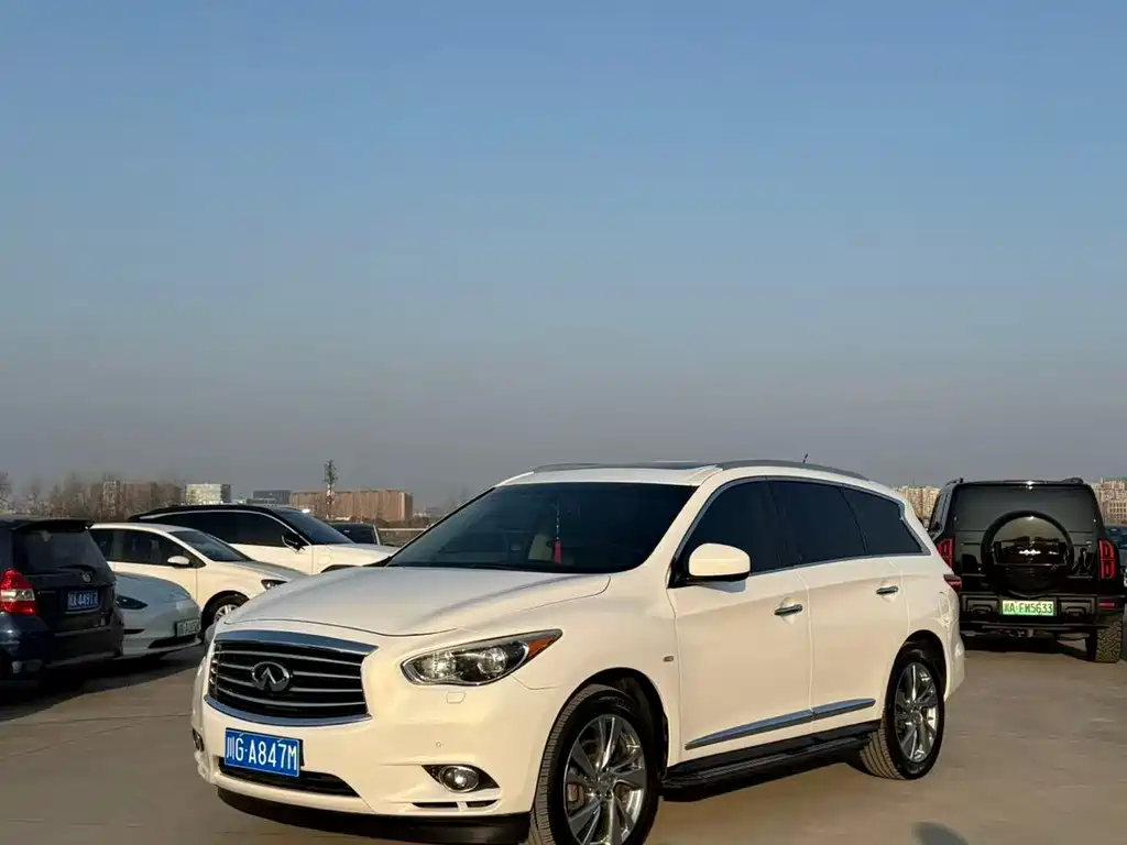 Infiniti JX 2013