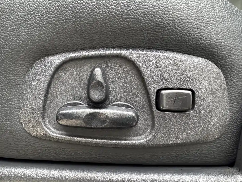 Mitsubishi Pajero 2018 — фото 15