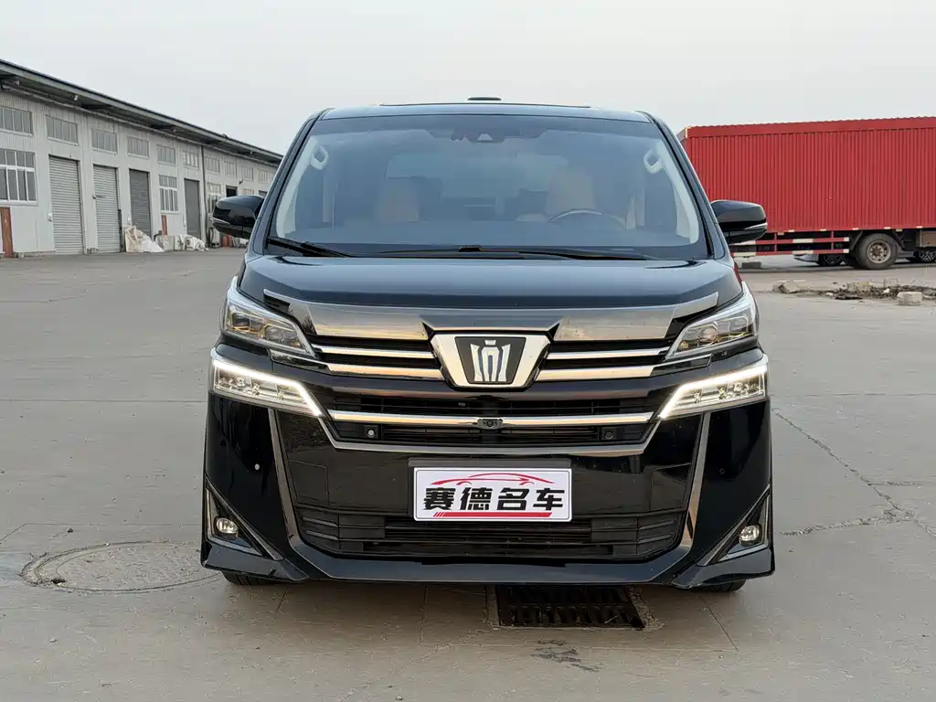 Toyota Vellfire 2023 — фото 2