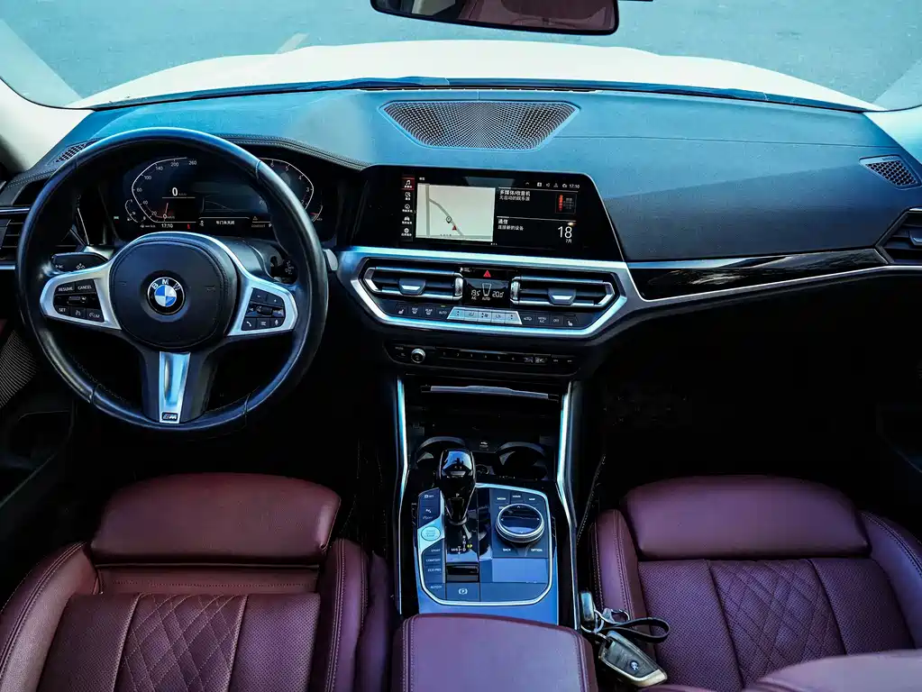 BMW 3 Series 2022 — фото 10
