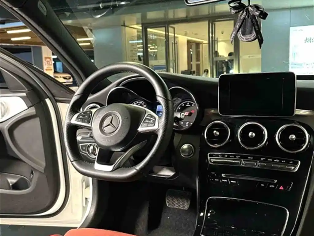 Mercedes-Benz C-Class 2017 — фото 3