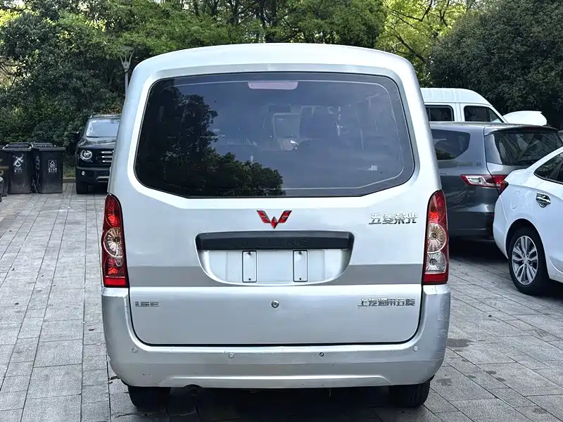 Wuling Rongguang 2017 — фото 5