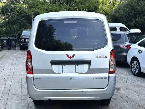 Wuling Rongguang 2017