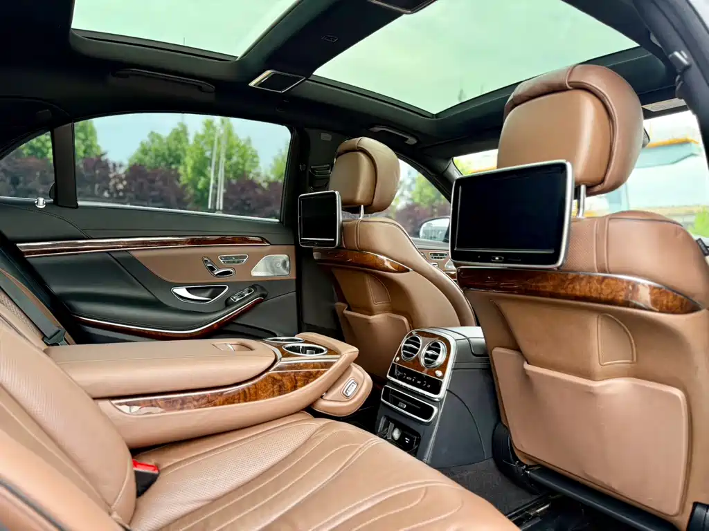 Mercedes-Benz S-Class AMG 2016 — фото 13