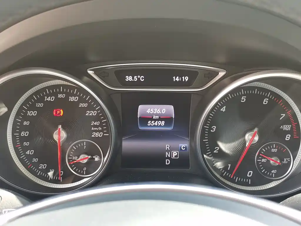 Mercedes-Benz GLA 2020 — фото 16