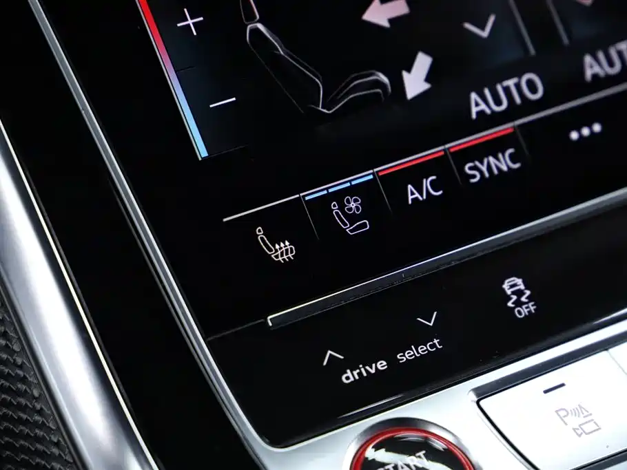Audi SQ7 2024 — фото 12