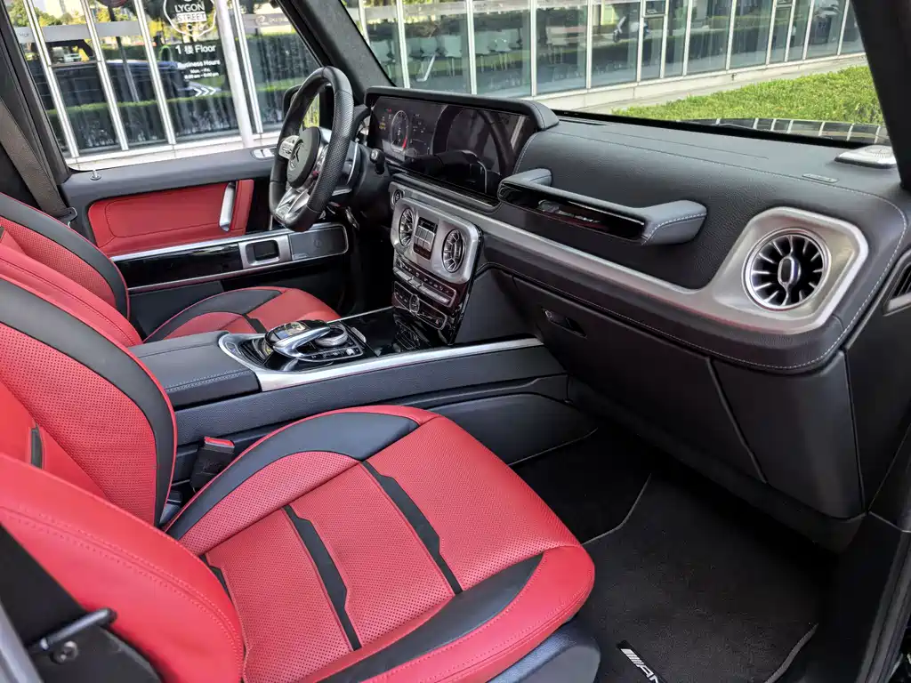 Mercedes-Benz G-Class AMG 2021 — фото 45