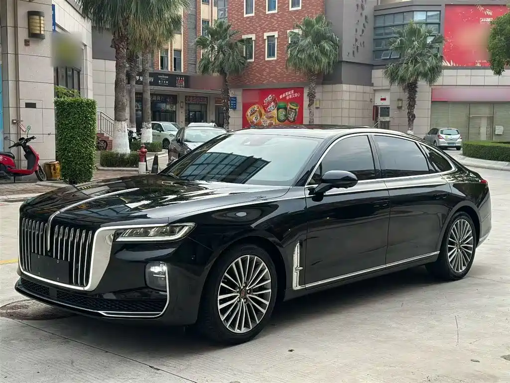Hongqi H9 2022 — фото 1
