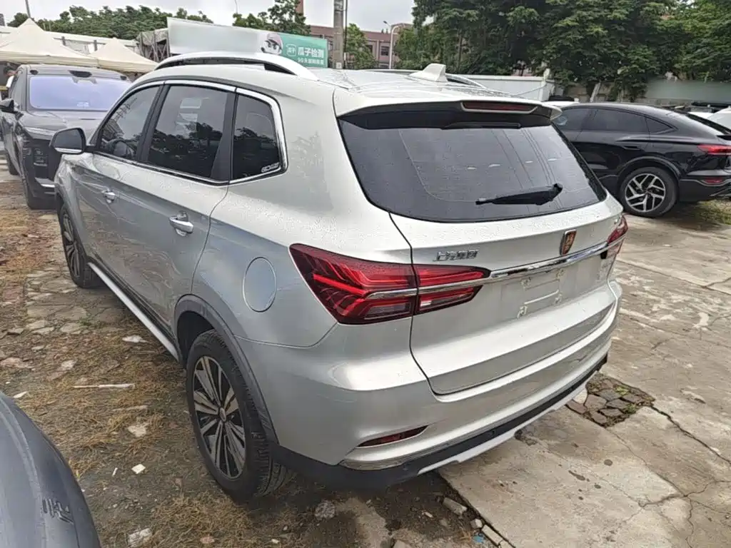 Roewe RX5 New Energy 2020 — фото 5