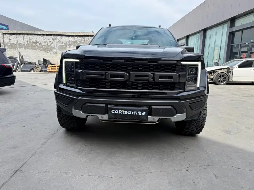 Ford F-150 Raptor 2024