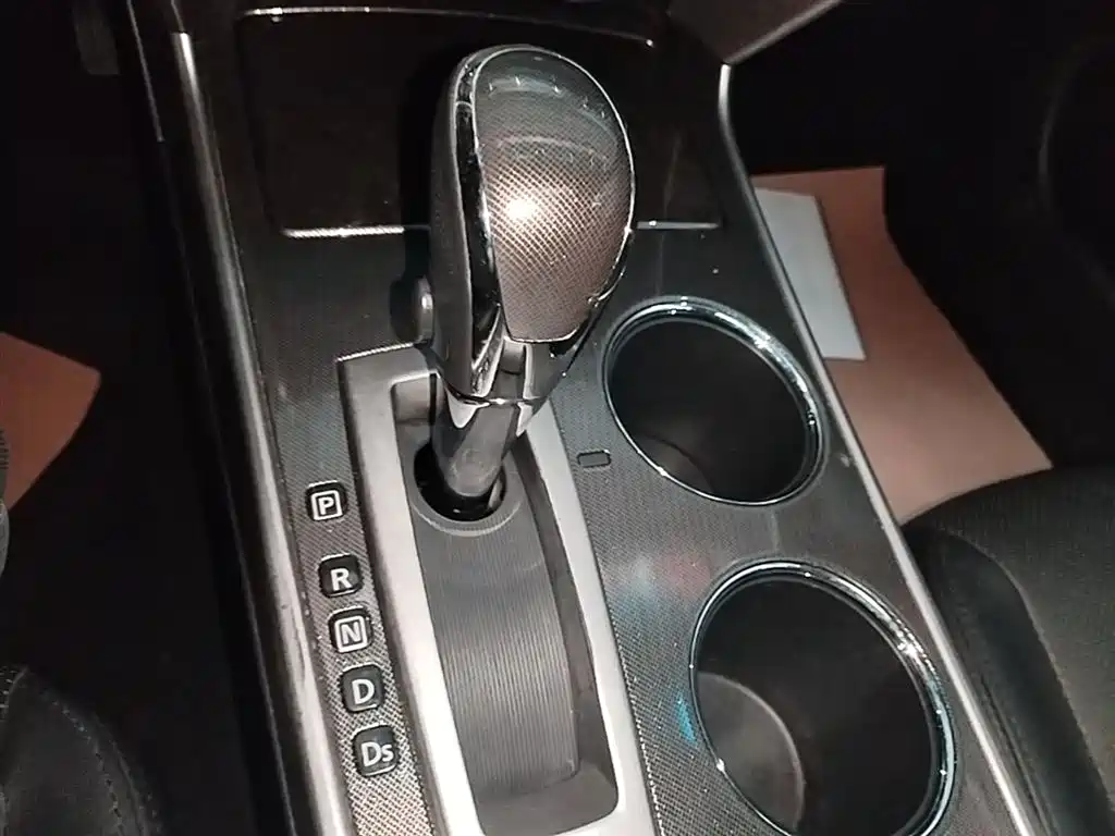 Nissan Teana 2015 — фото 10