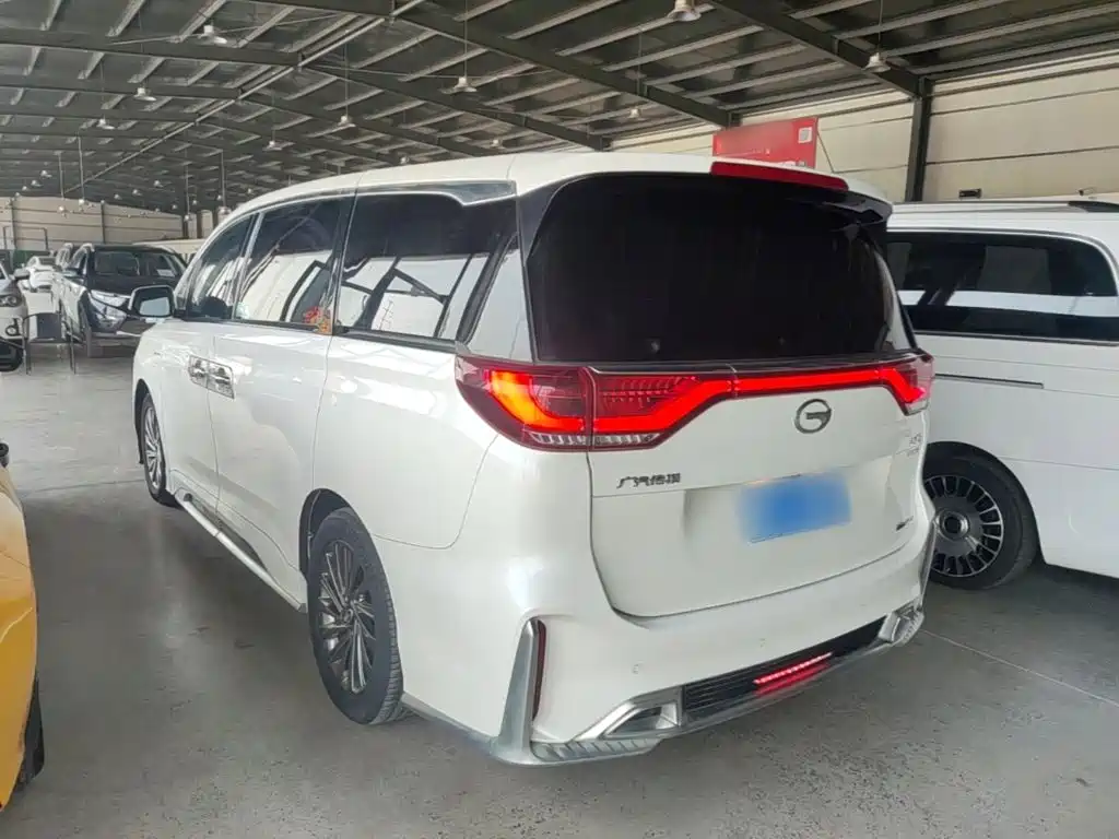 GAC Motor Trumpchi M8 2021 — фото 5