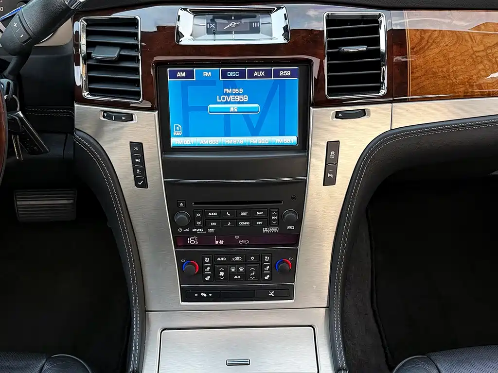 Cadillac Escalade 2014 — фото 6