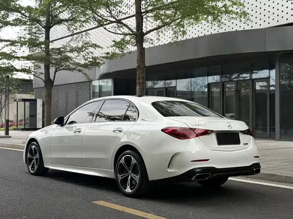 Mercedes-Benz C-Class 2022