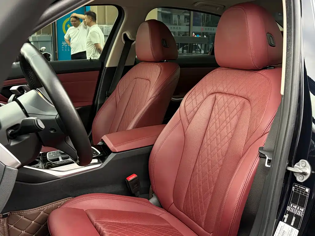 BMW i3 2023 — фото 10