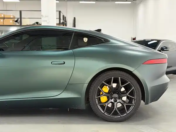 Jaguar F-TYPE 2016