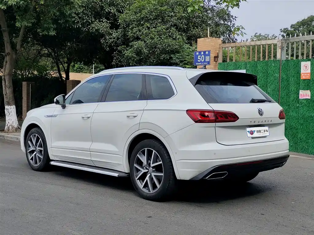 Volkswagen Touareg 2020 — фото 4