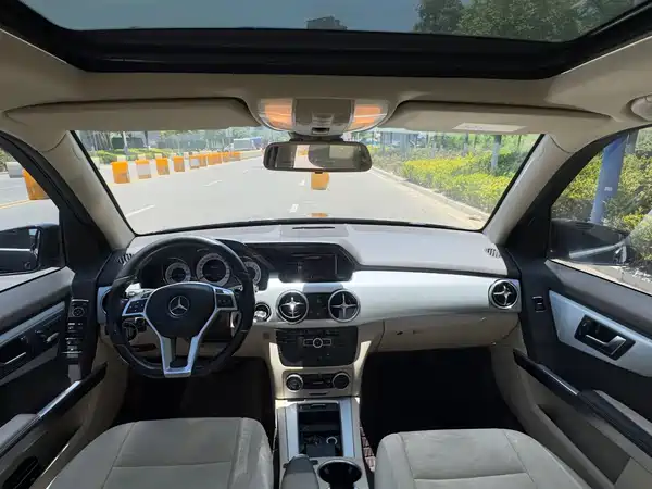 Mercedes-Benz GLK-Class 2015