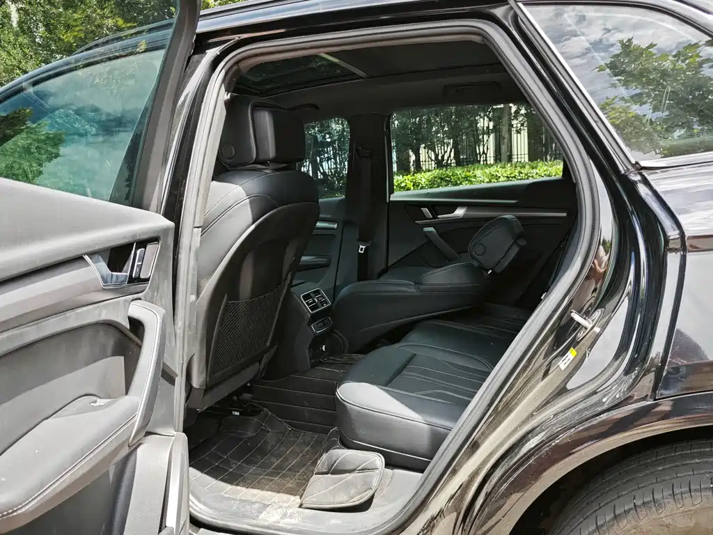 Audi Q5L 2024