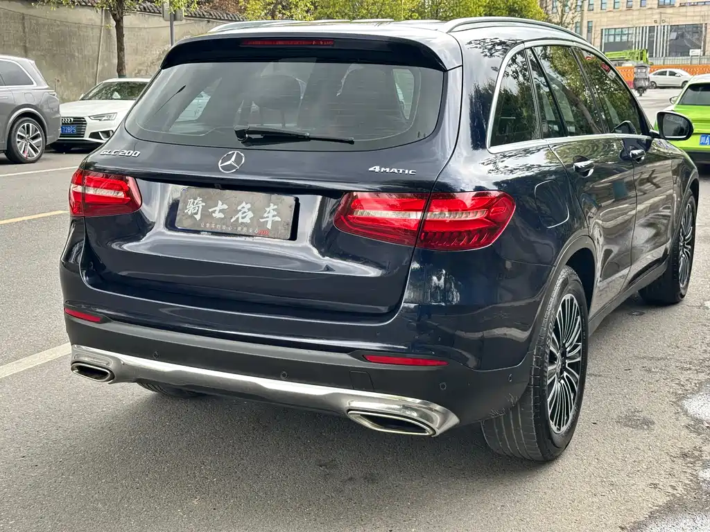 Mercedes-Benz GLC 2018 — фото 23