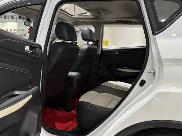 Changan CS35 2017