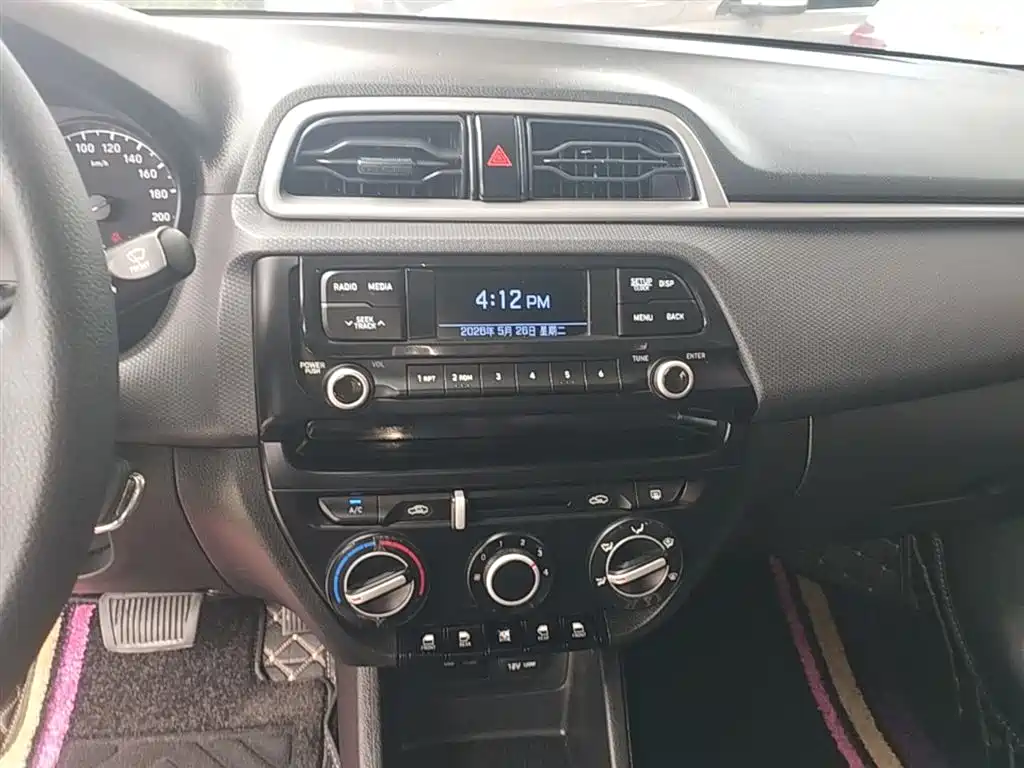 Hyundai Verna 2019 — фото 13