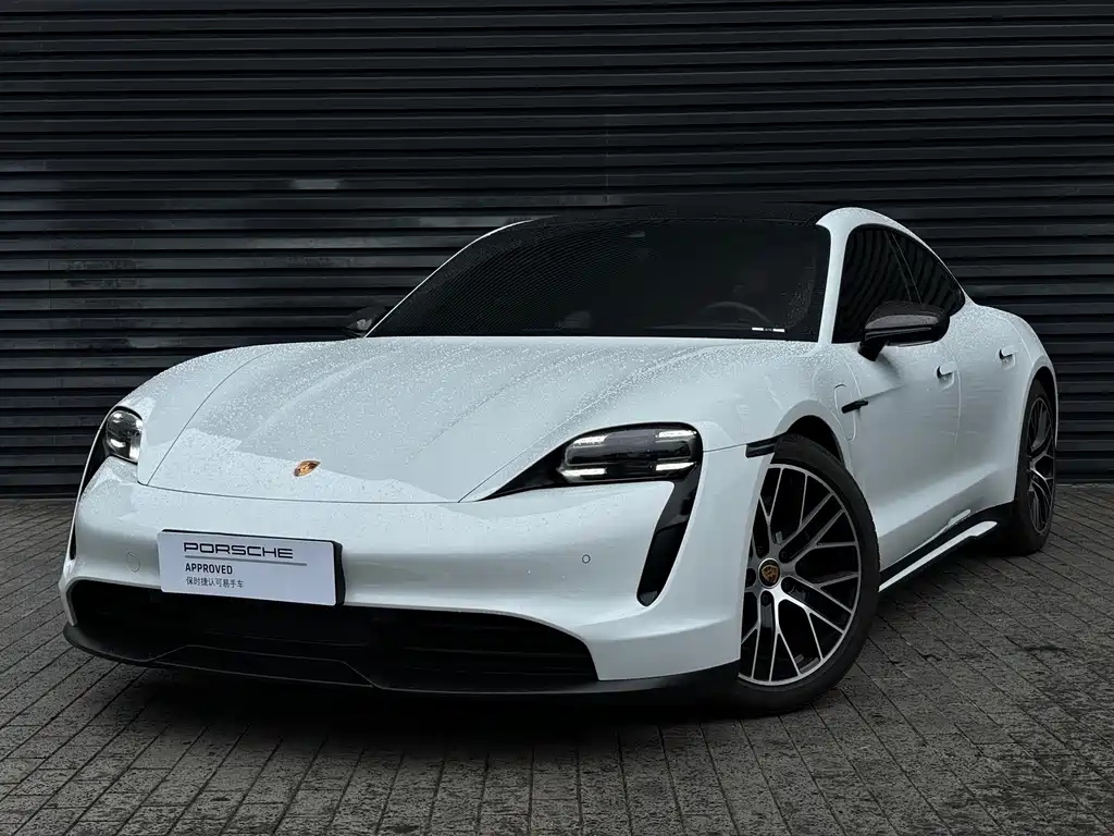 Porsche Taycan 2024