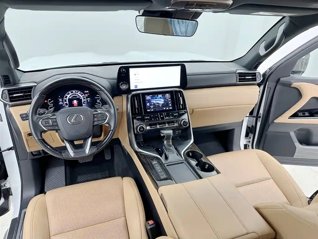 Lexus LX 2023 — фото 13