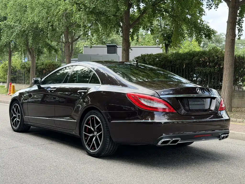 Mercedes-Benz CLS 2013 — фото 22