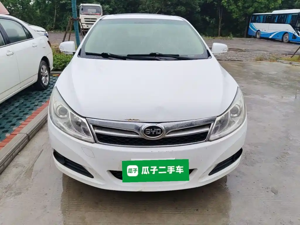 BYD Surui 2015 — фото 3