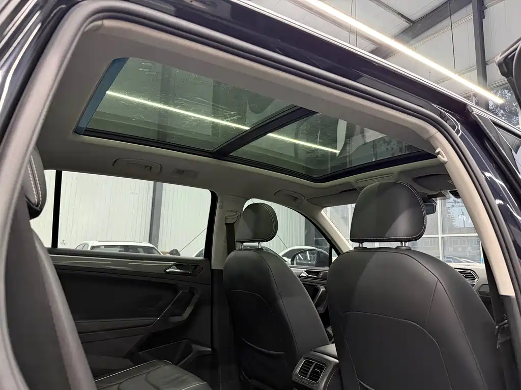 Volkswagen Tiguan L 2020 — фото 7