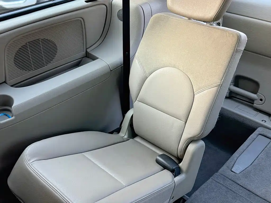 Chrysler Grand Voyager 2013 — фото 13