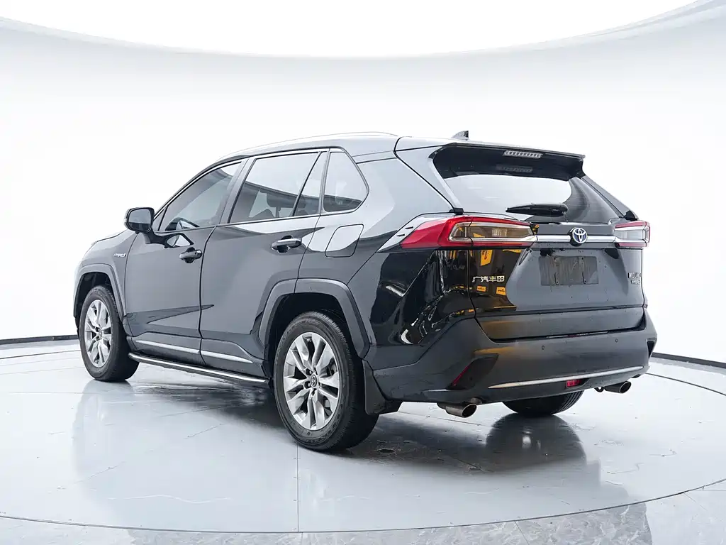 Toyota Wildlander 2022 — фото 21