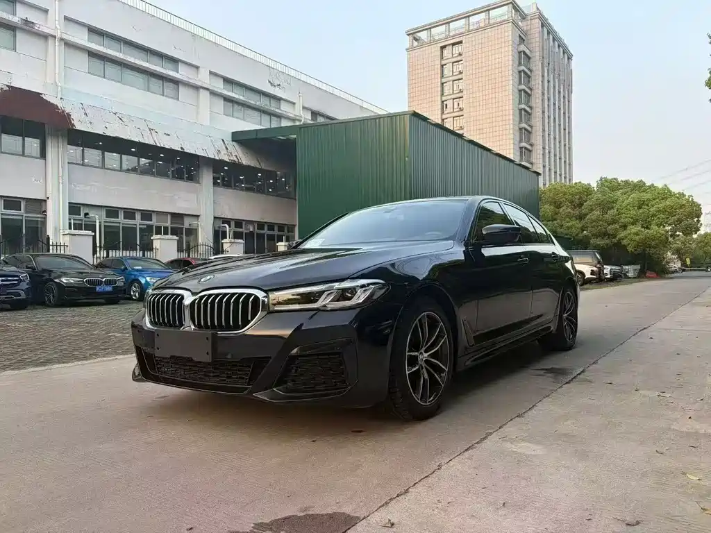 BMW 5 Series 2023
