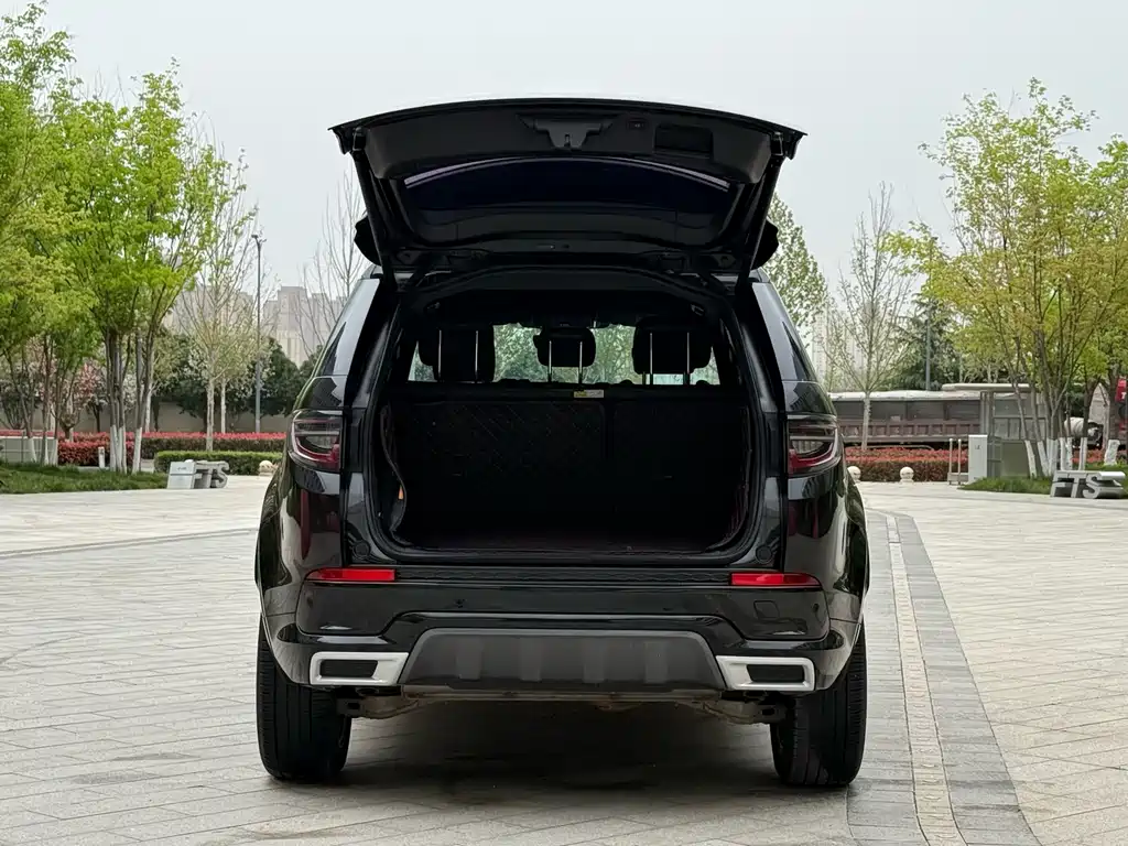 Land Rover Discovery Sport 2021 — фото 19