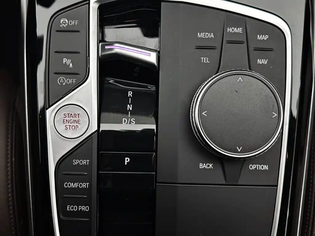 BMW 3 Series 2022 — фото 13