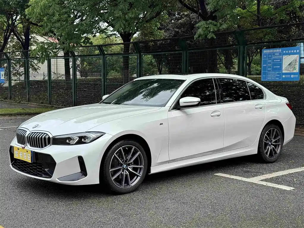 BMW 3 Series 2023