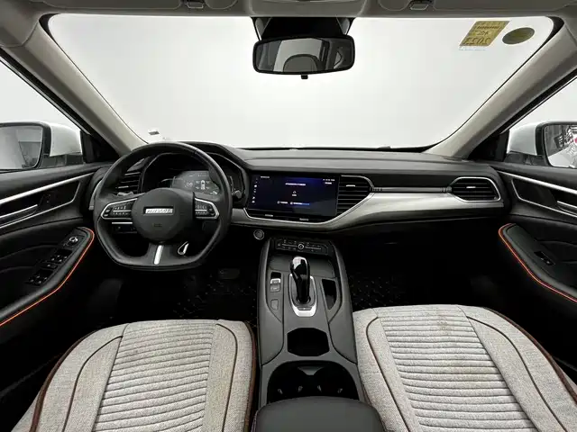Haval F7 2021 — фото 5