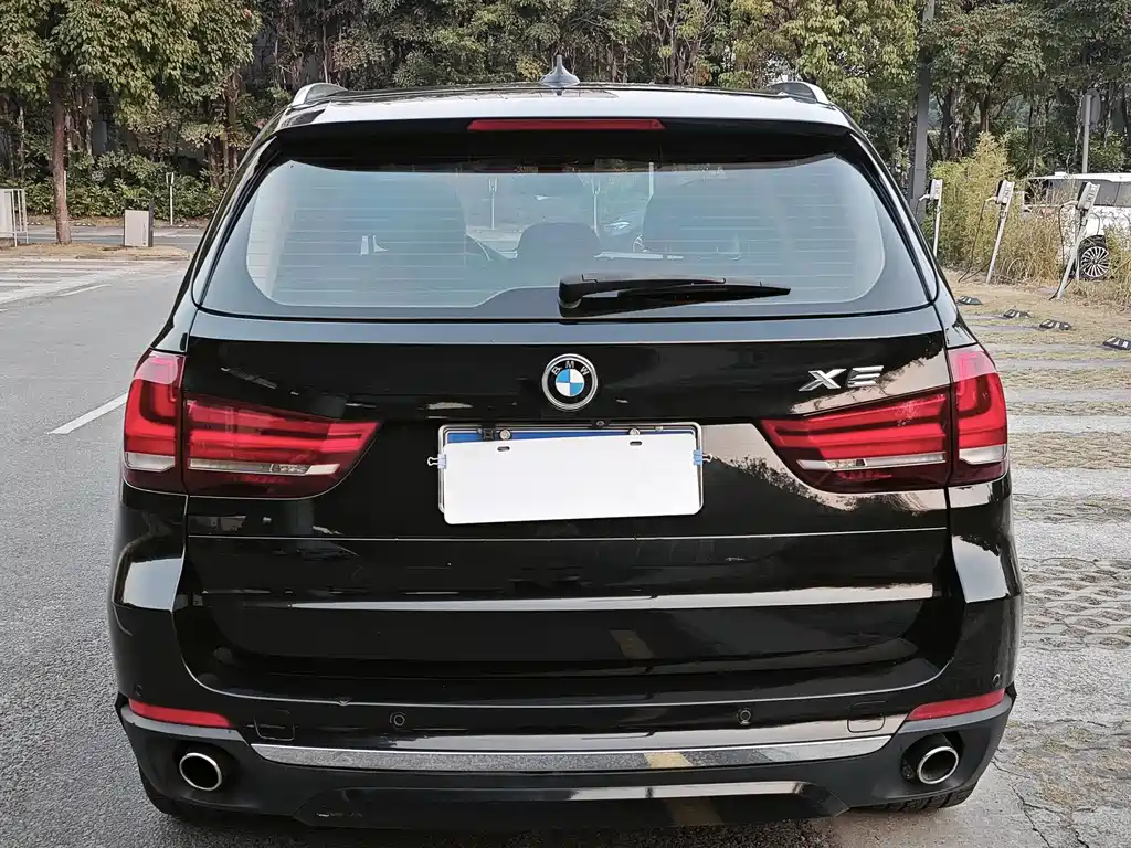 BMW X5 2018 — фото 8