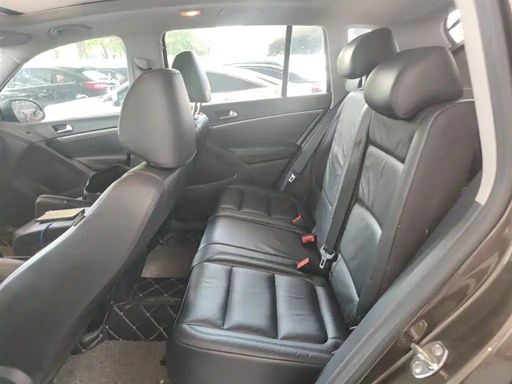 Volkswagen Tiguan 2015 — фото 17