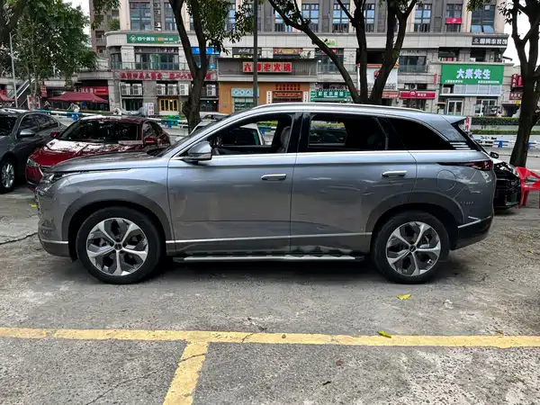 BYD Frigate 07 2023